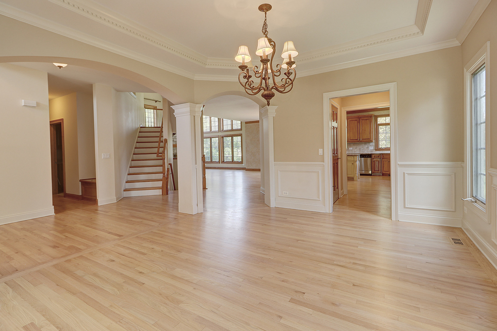 26025 Whispering Woods Circle - Photo 7