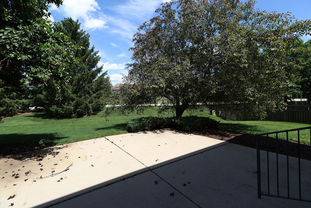 26025 Whispering Woods Circle - Photo 35