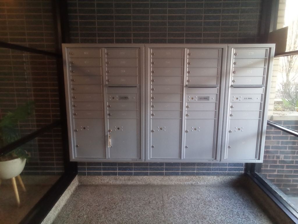 835 Ridge Avenue - Photo 12