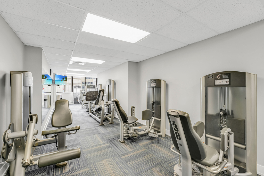 405 N Wabash Avenue - Photo 14