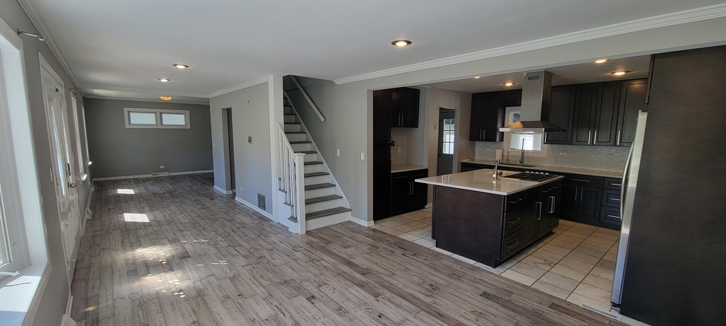 1110 S Chase Street - Photo 5