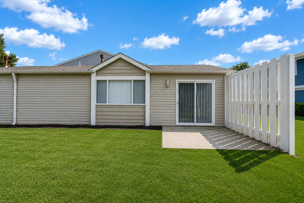847 Oxford Place - Photo 25