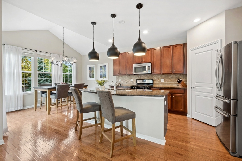 3146 Valcour Drive - Photo 7