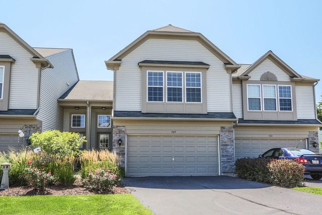 565 Conservatory Lane - Photo 0