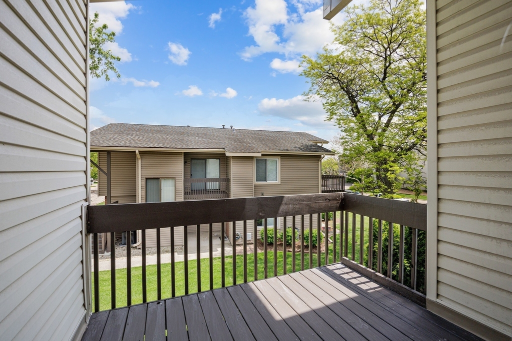 7557 Bristol Lane - Photo 6