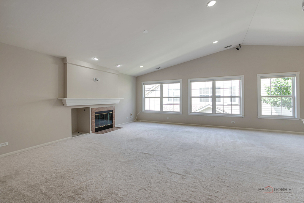 552 Saddlebrook Lane - Photo 7