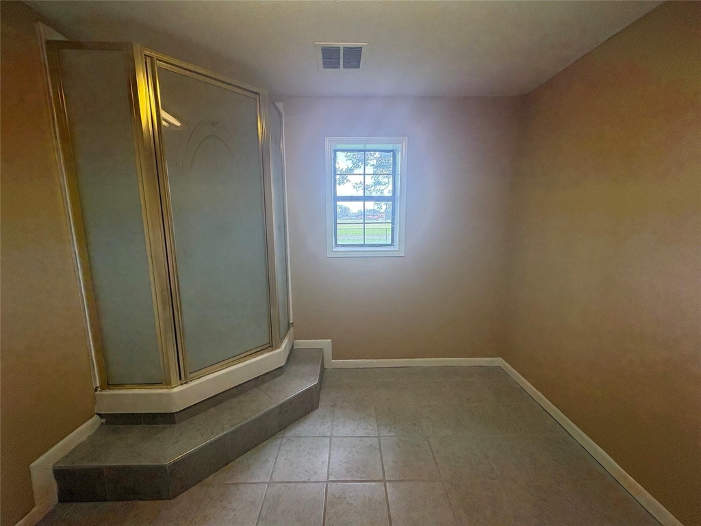 200 Gaines Street - Photo 9