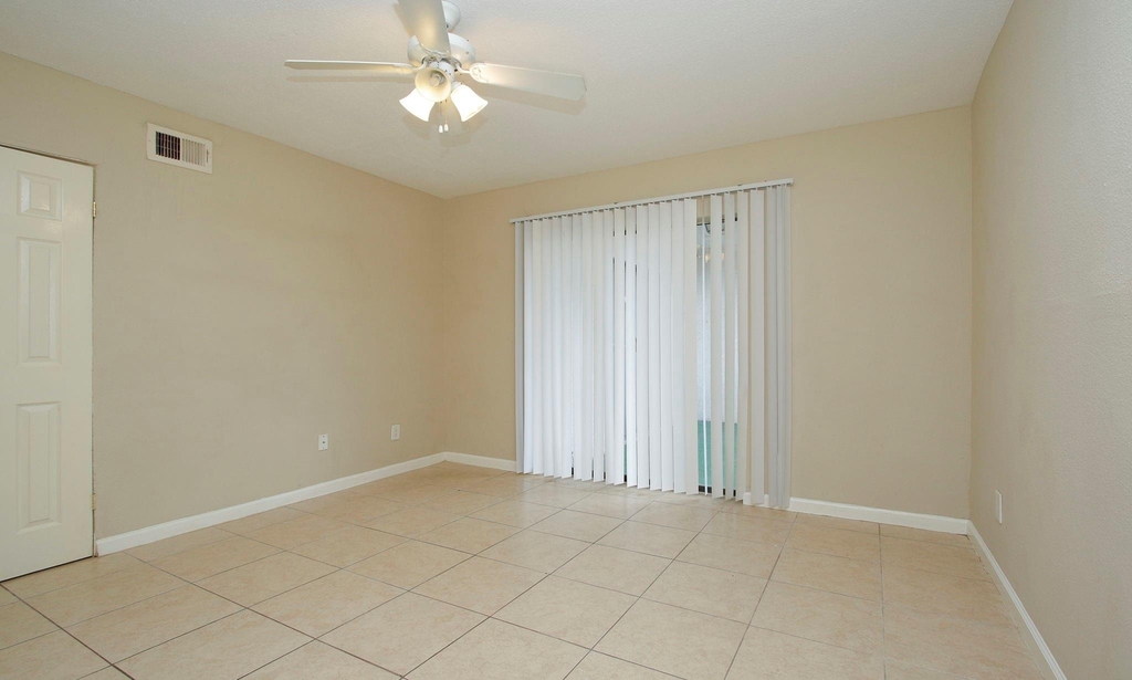 2822 S Bartell Drive - Photo 16