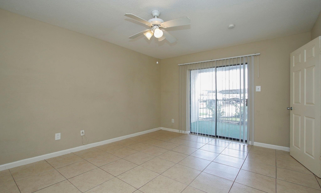 2822 S Bartell Drive - Photo 11