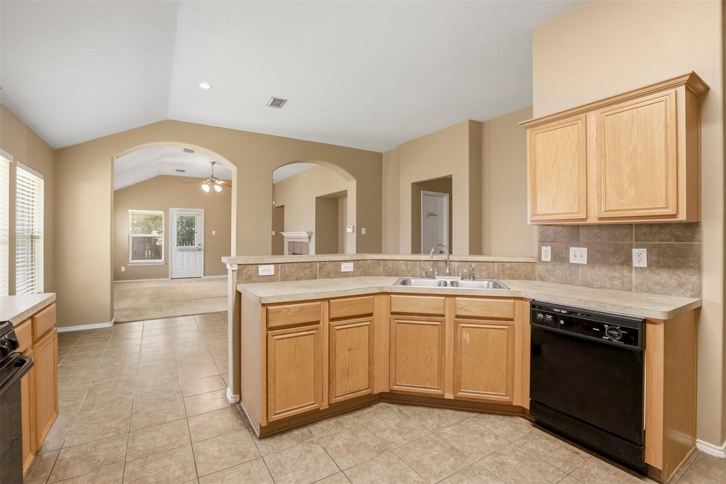 9618 Red Rugosa Drive - Photo 7