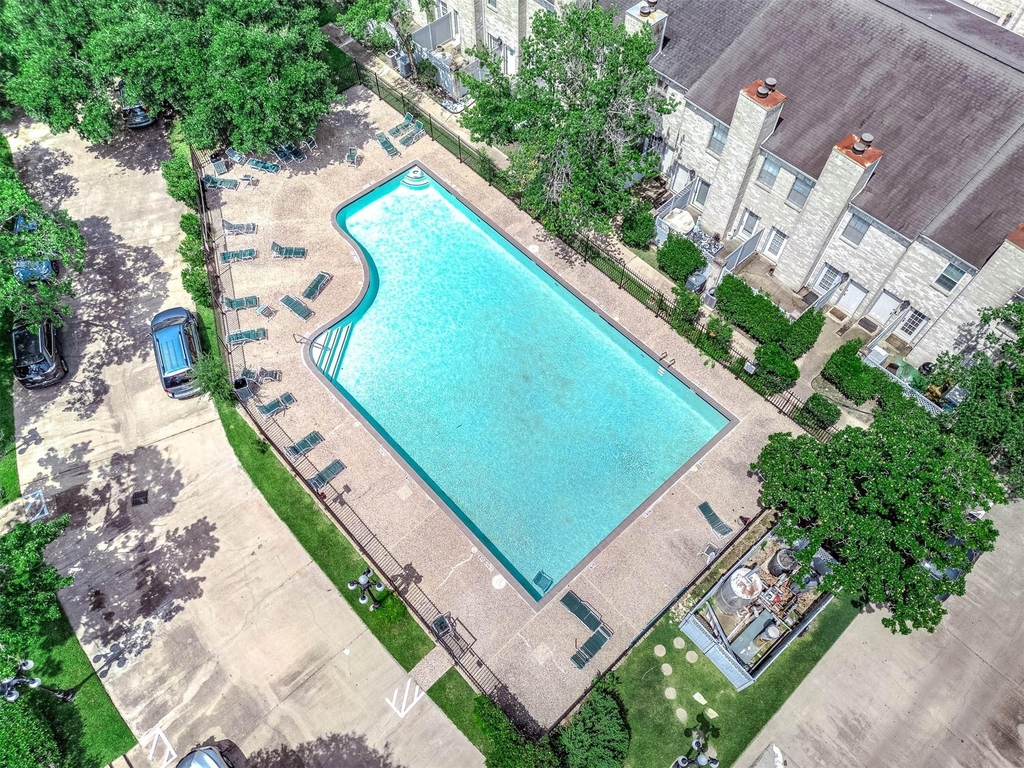 6000 Reims Road - Photo 23