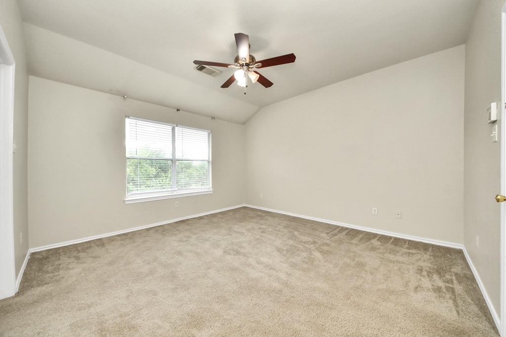 6019 Pennworth Lane - Photo 31