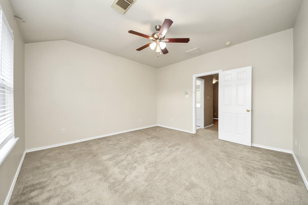 6019 Pennworth Lane - Photo 20