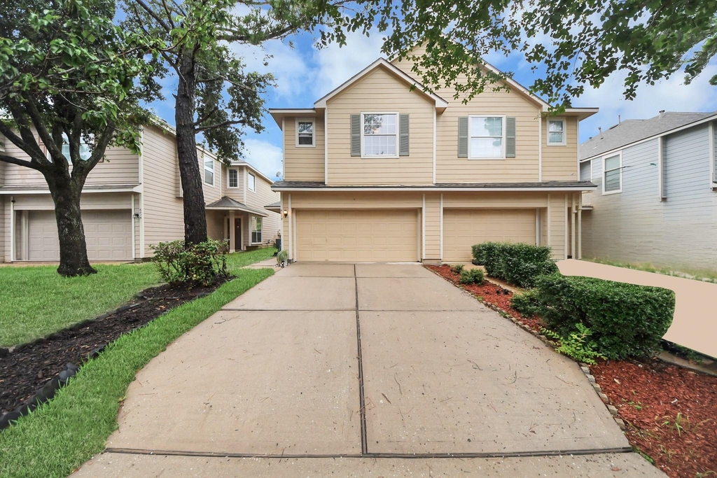 6019 Pennworth Lane - Photo 1
