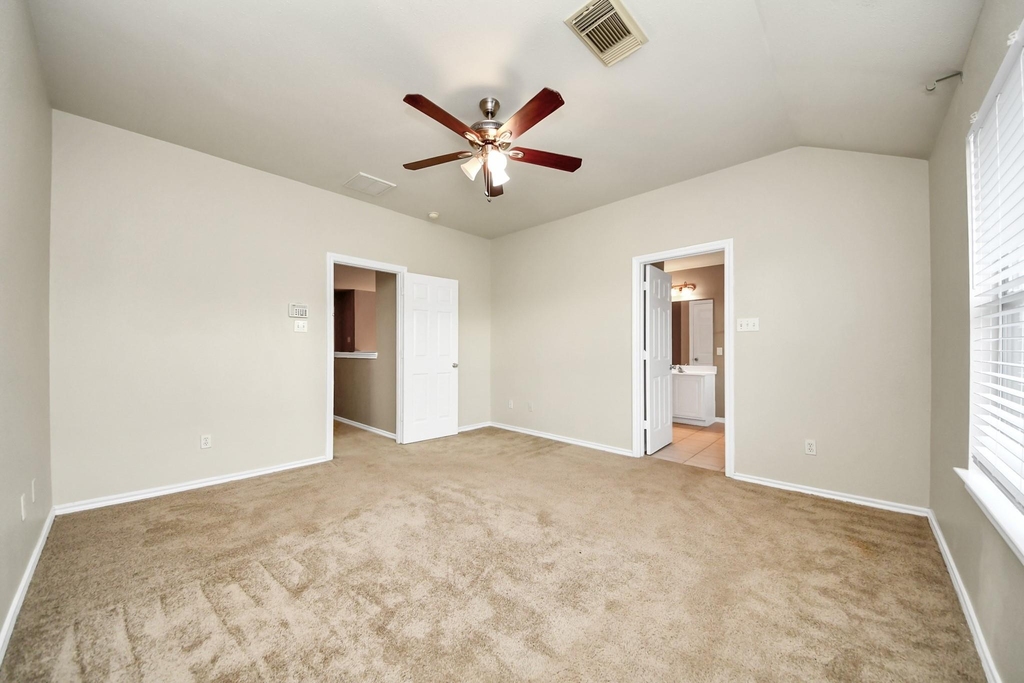 6019 Pennworth Lane - Photo 21