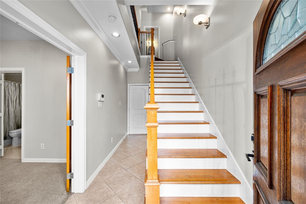 1614 Stuart Street - Photo 4