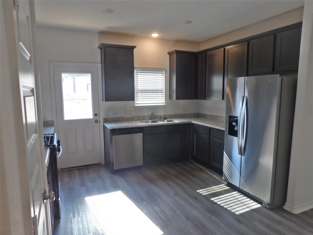 16658 Moss Lane - Photo 15