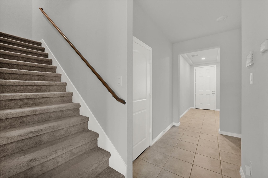 175 Gray Pine Grove - Photo 7