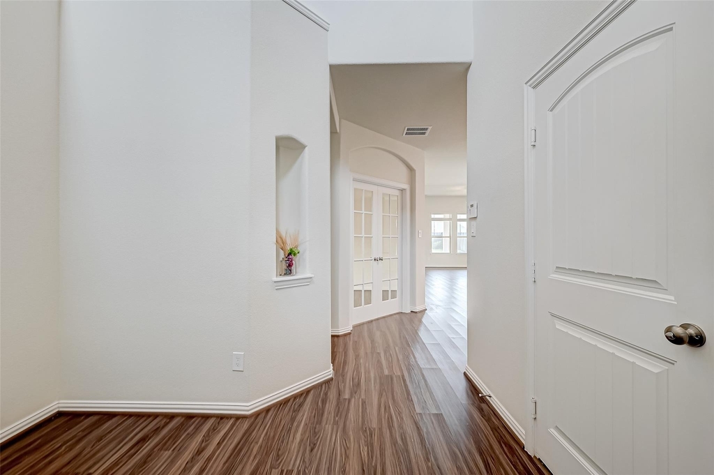 30822 Lake Spur Manor - Photo 8