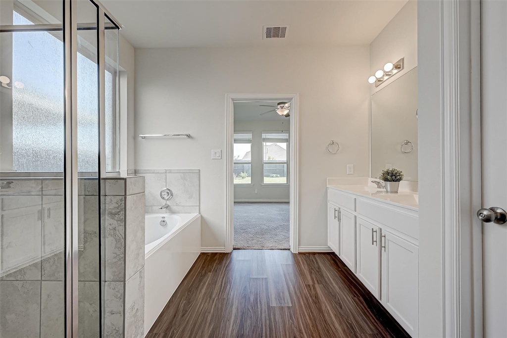 30822 Lake Spur Manor - Photo 35