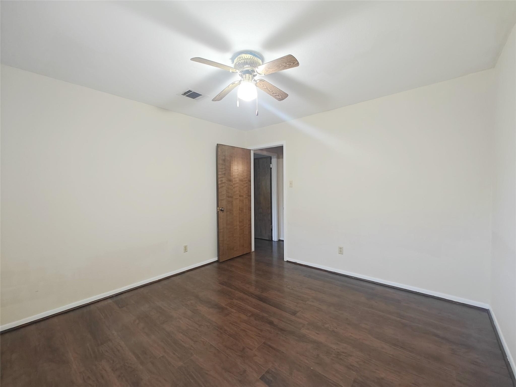 15606 Pinedell Drive - Photo 12