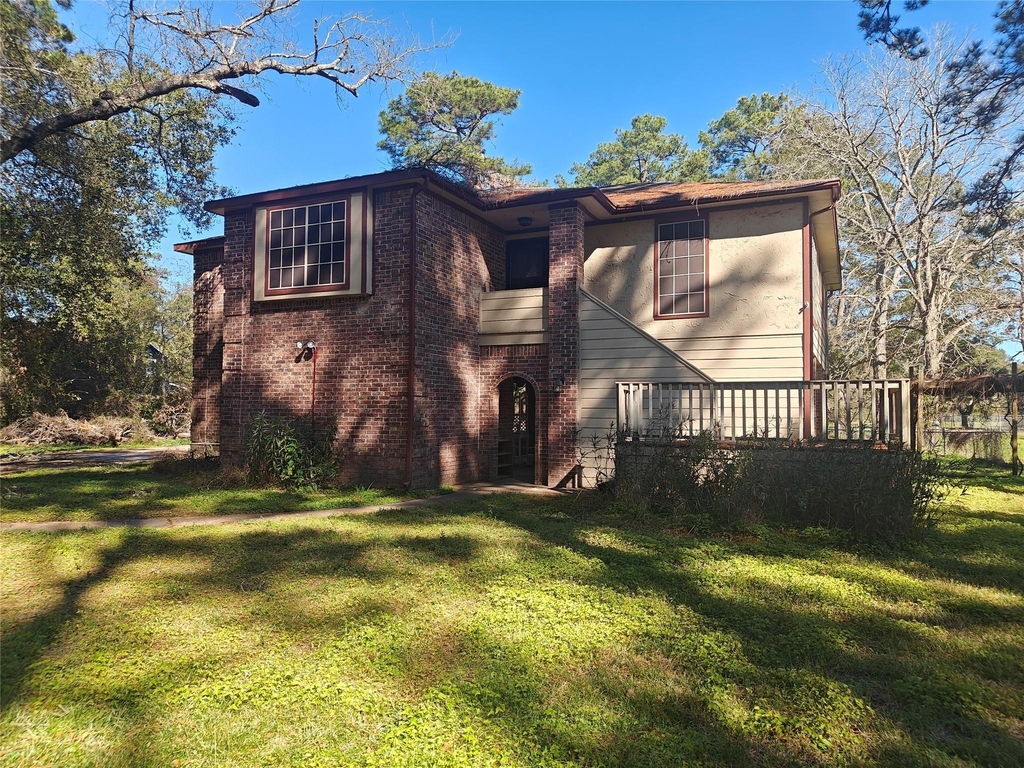 15606 Pinedell Drive - Photo 0