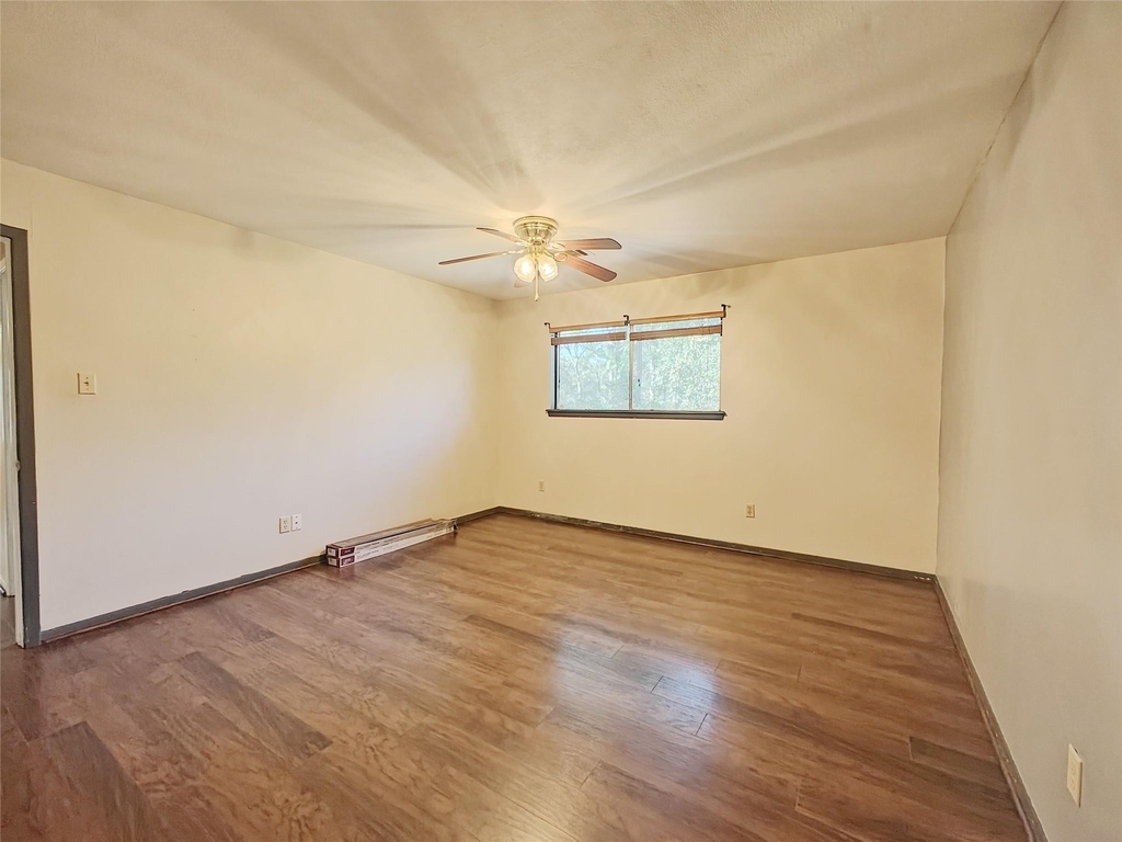 15606 Pinedell Drive - Photo 14