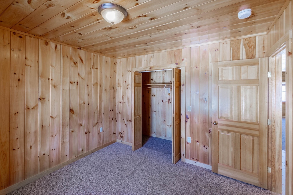 181 Benton - Photo 11