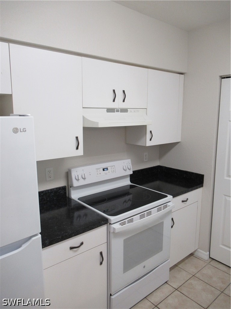 27083 Matheson Avenue - Photo 3