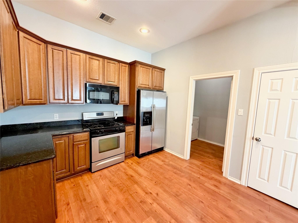 1608 Holman Street - Photo 15