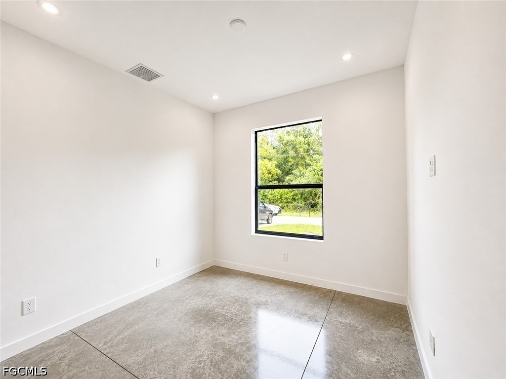 2402 George Avenue S - Photo 7