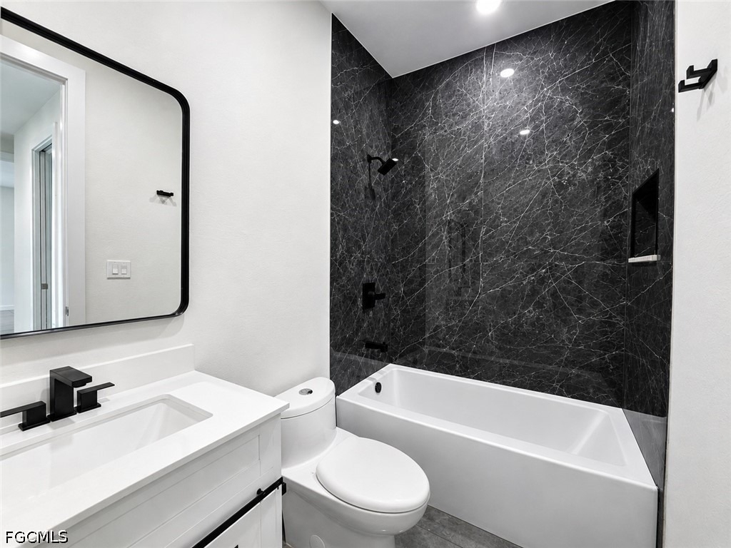 2402 George Avenue S - Photo 4