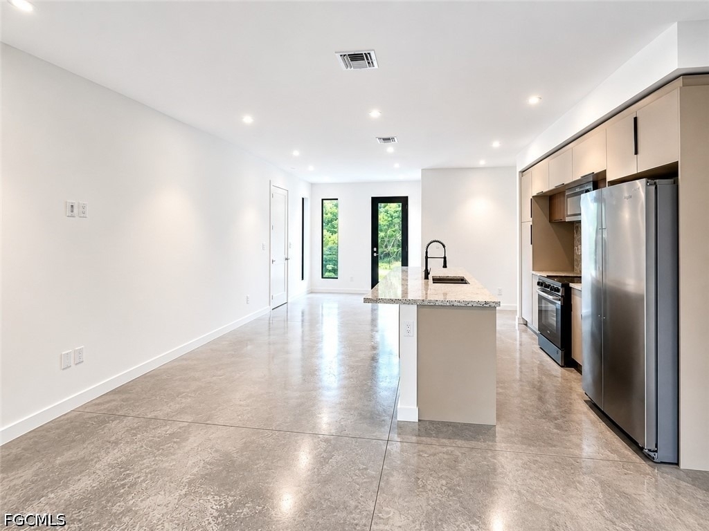 2402 George Avenue S - Photo 2