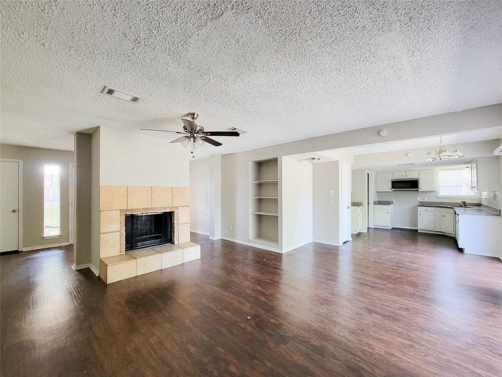 18402 Tall Cypress Drive - Photo 7