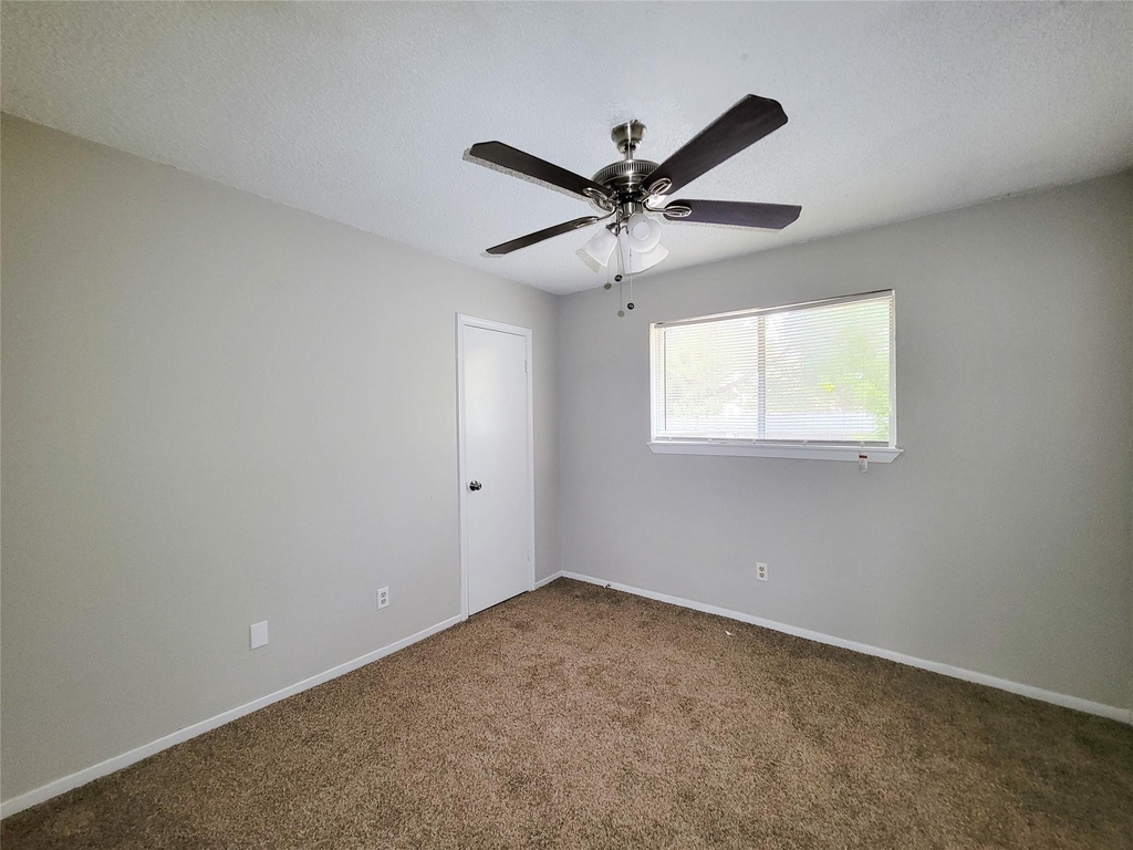 18402 Tall Cypress Drive - Photo 19