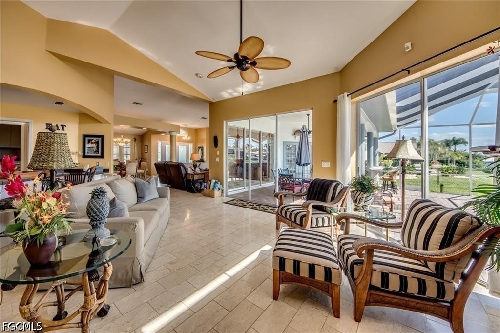 2720 Sw 51st Street - Photo 12
