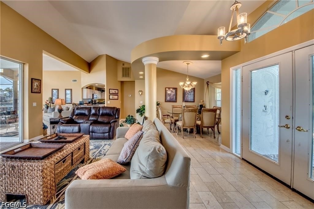 2720 Sw 51st Street - Photo 9