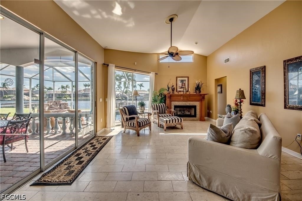 2720 Sw 51st Street - Photo 13