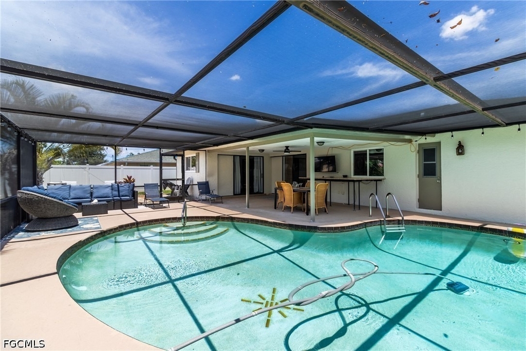 542 Se 33rd Terrace - Photo 4