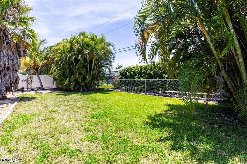542 Se 33rd Terrace - Photo 23