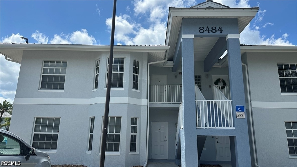 8484 Bernwood Cove Loop - Photo 2