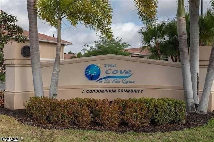 8484 Bernwood Cove Loop - Photo 0
