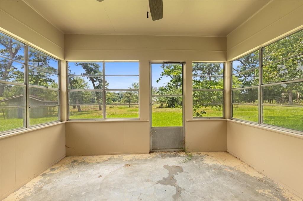 10973 Longstreet Road - Photo 19