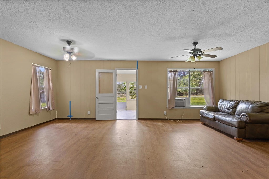 10973 Longstreet Road - Photo 6