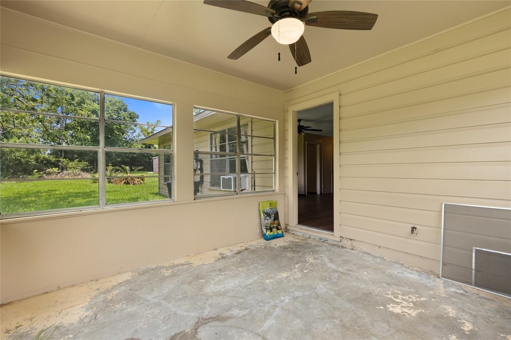 10973 Longstreet Road - Photo 20