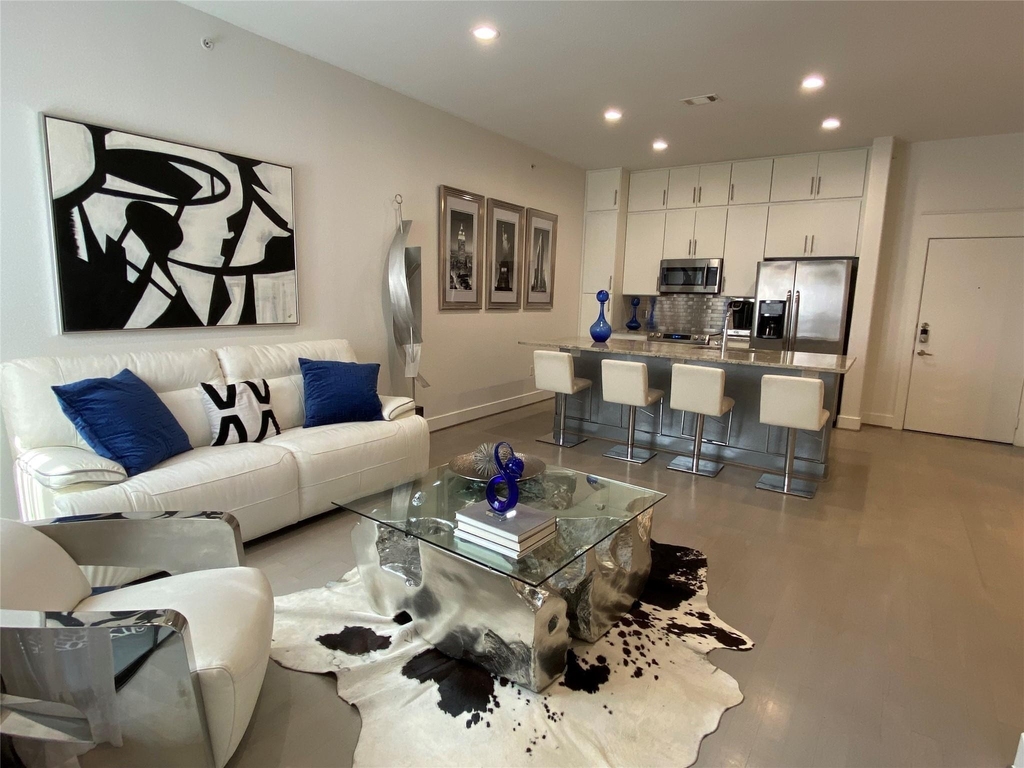 1901 Post Oak Boulevard - Photo 26