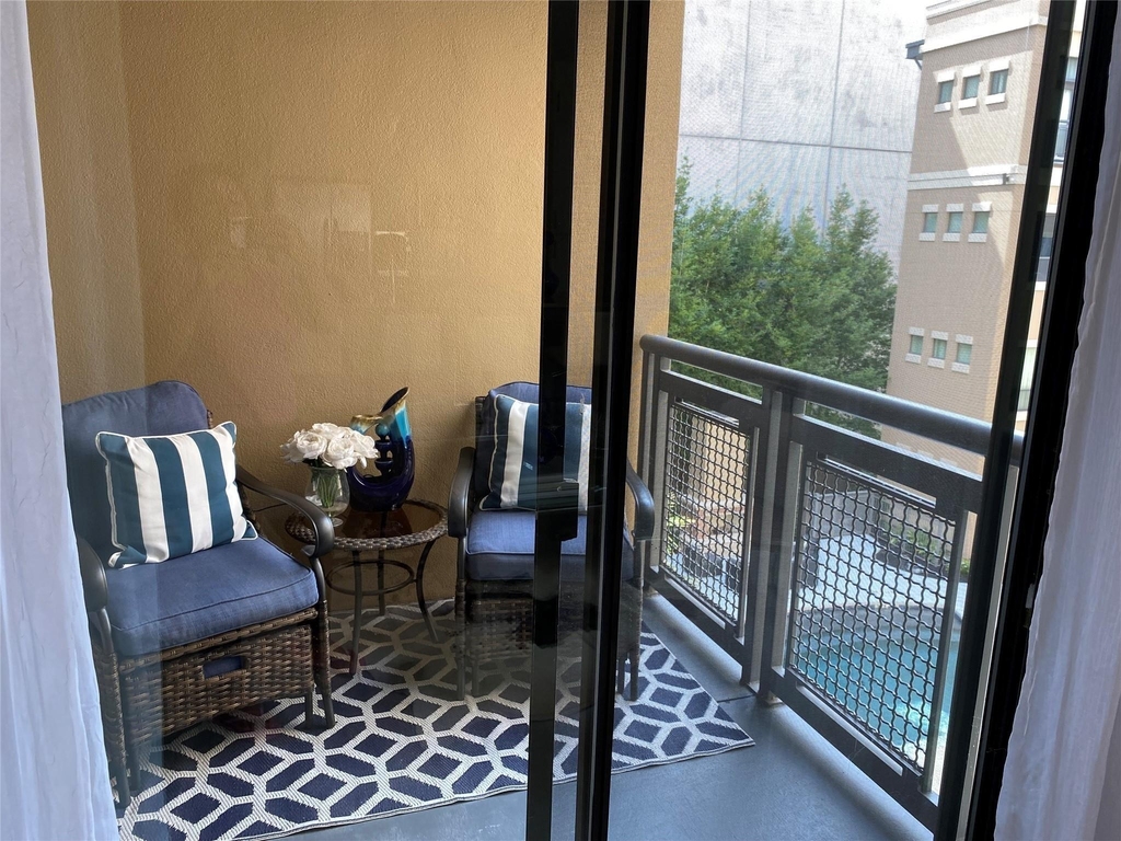 1901 Post Oak Boulevard - Photo 36