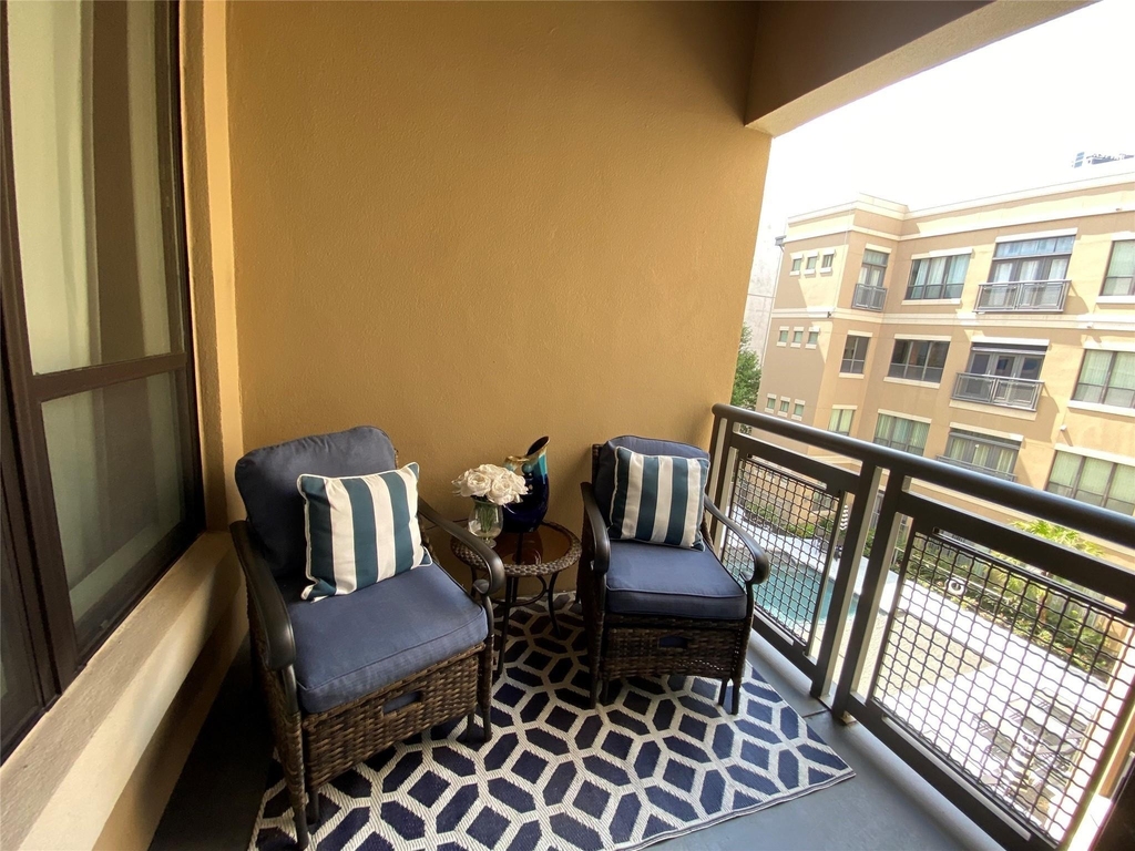 1901 Post Oak Boulevard - Photo 37