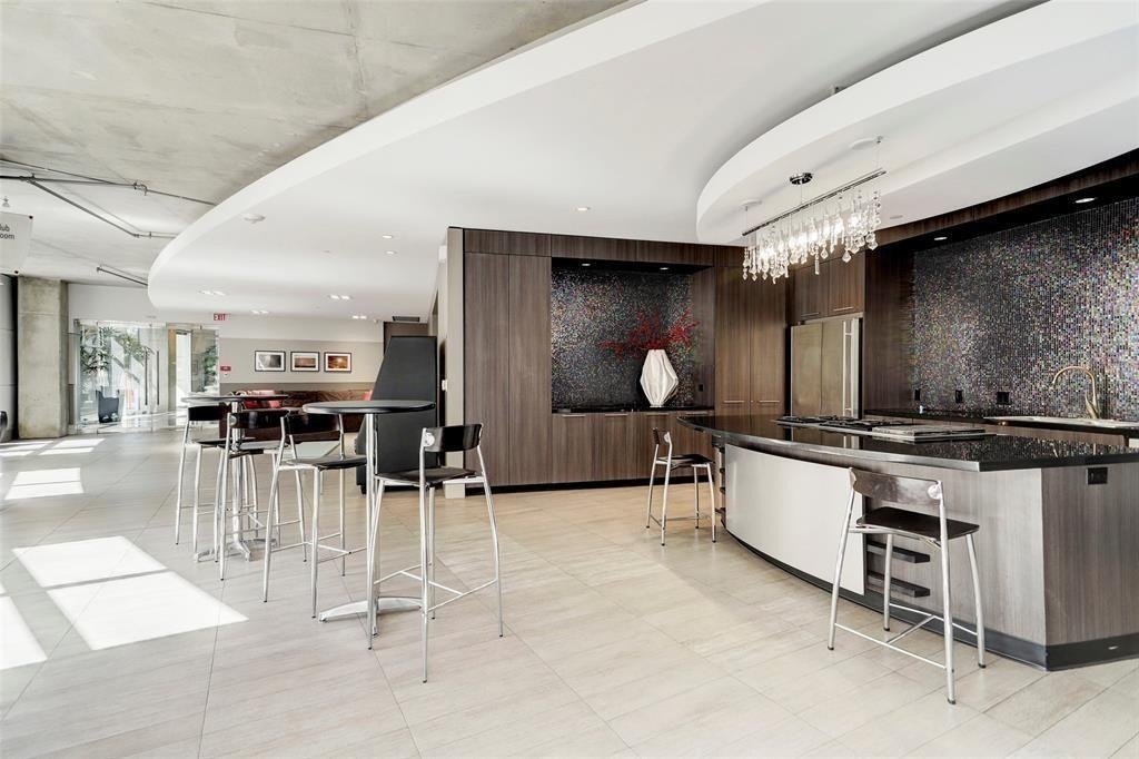 1901 Post Oak Boulevard - Photo 43