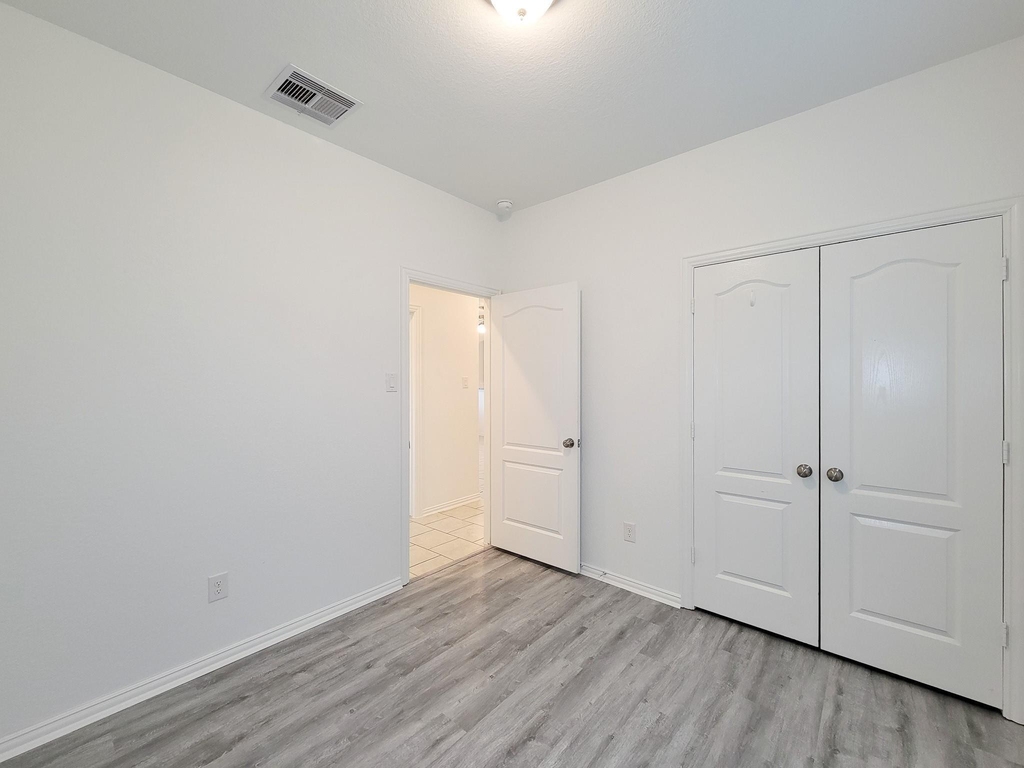 31351 Horseshoe Meadow Bend Lane - Photo 18